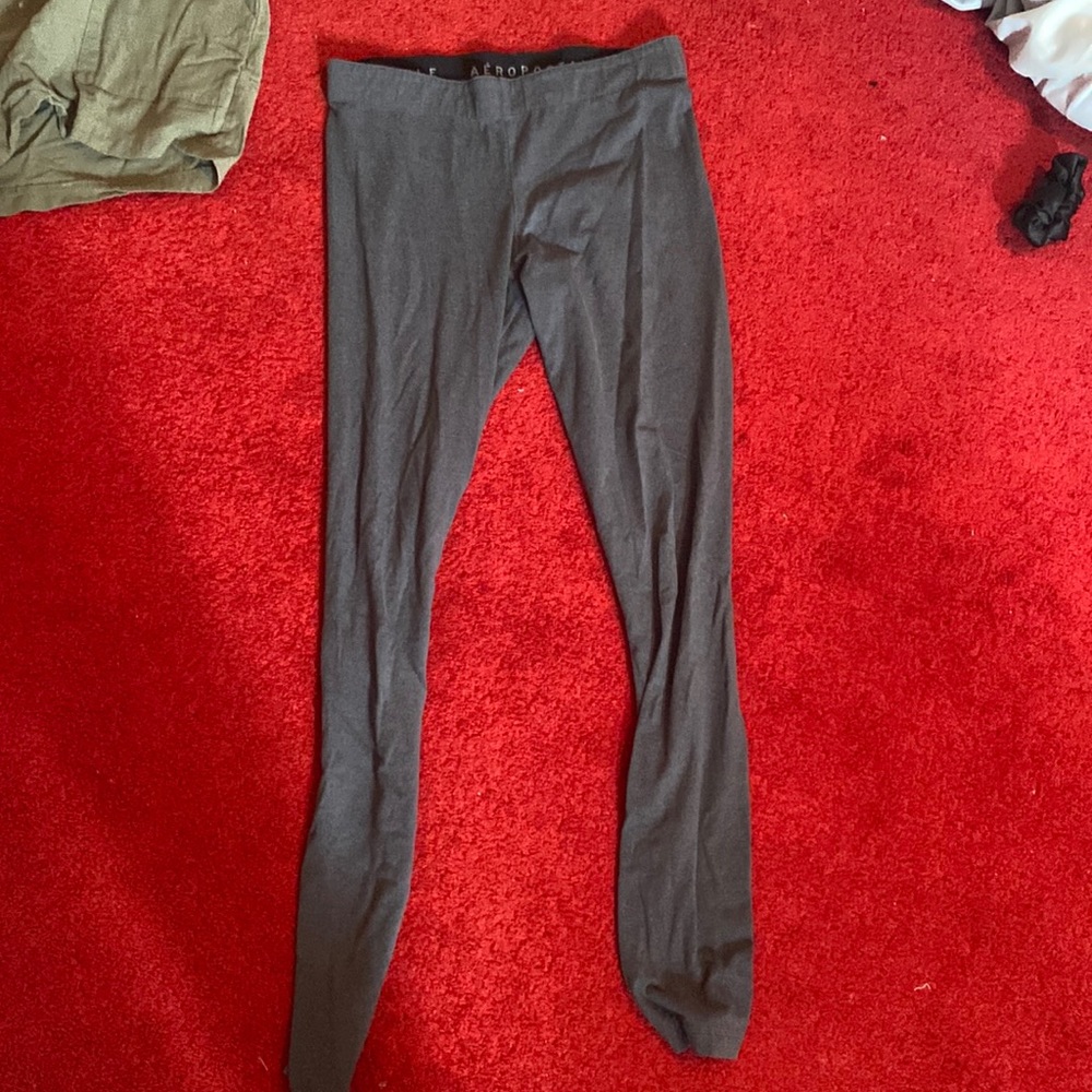 grey leggings
